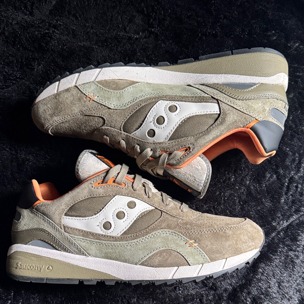 Saucony Men's Olive and Orange Sneakers
